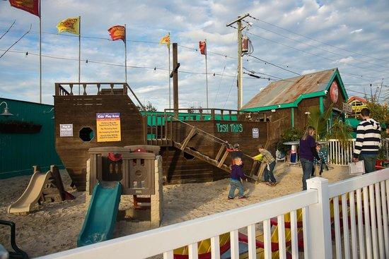 Fishtails, Ocean City, MD; Family Friendly Restaurants Family Friendly Resturants in OCMD